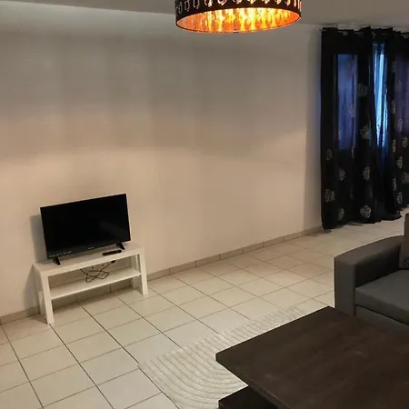 Location Tres Belle Appartement Meuble アパート トゥールーズ